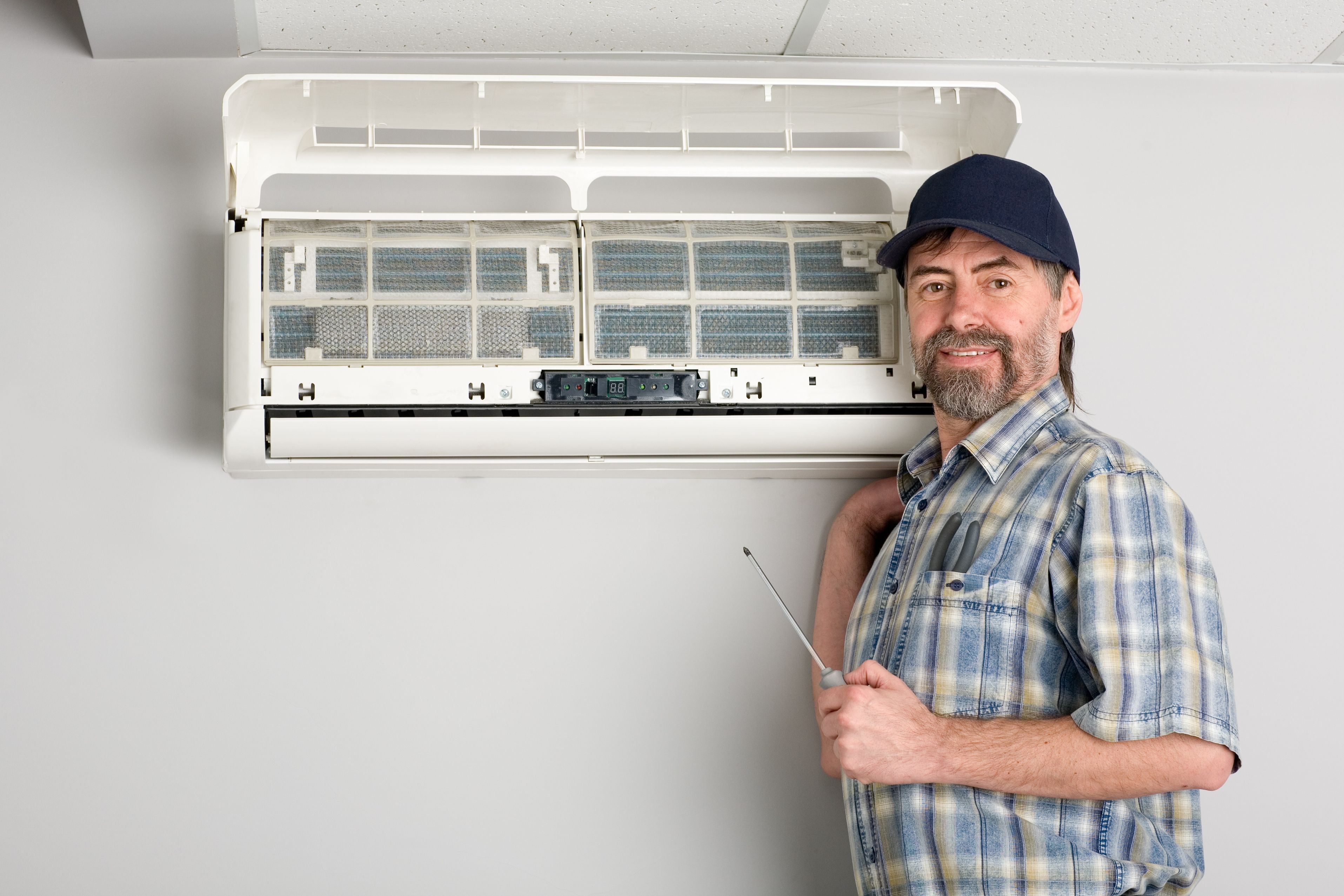 HVAC Repair in San Antonio TX: 3 Reasons Why the Pipes of Your Air Conditioner Freeze