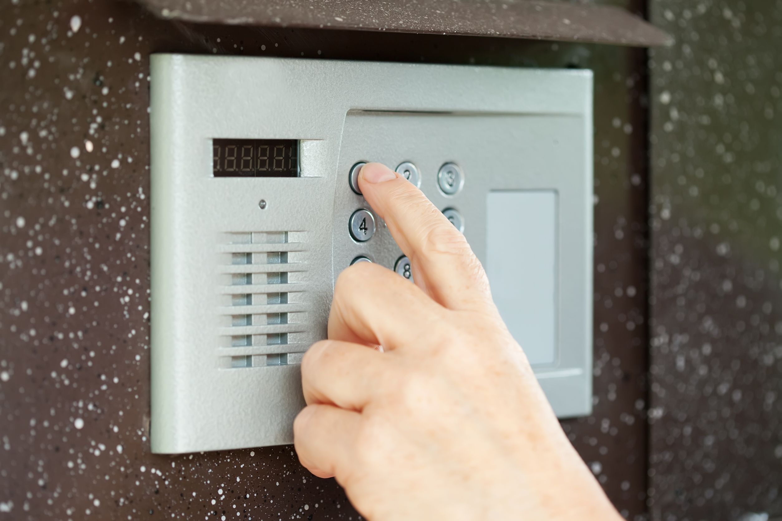 Is It Time to Update Your Home Security System in Louisville, KY? These Signs Say Yes!