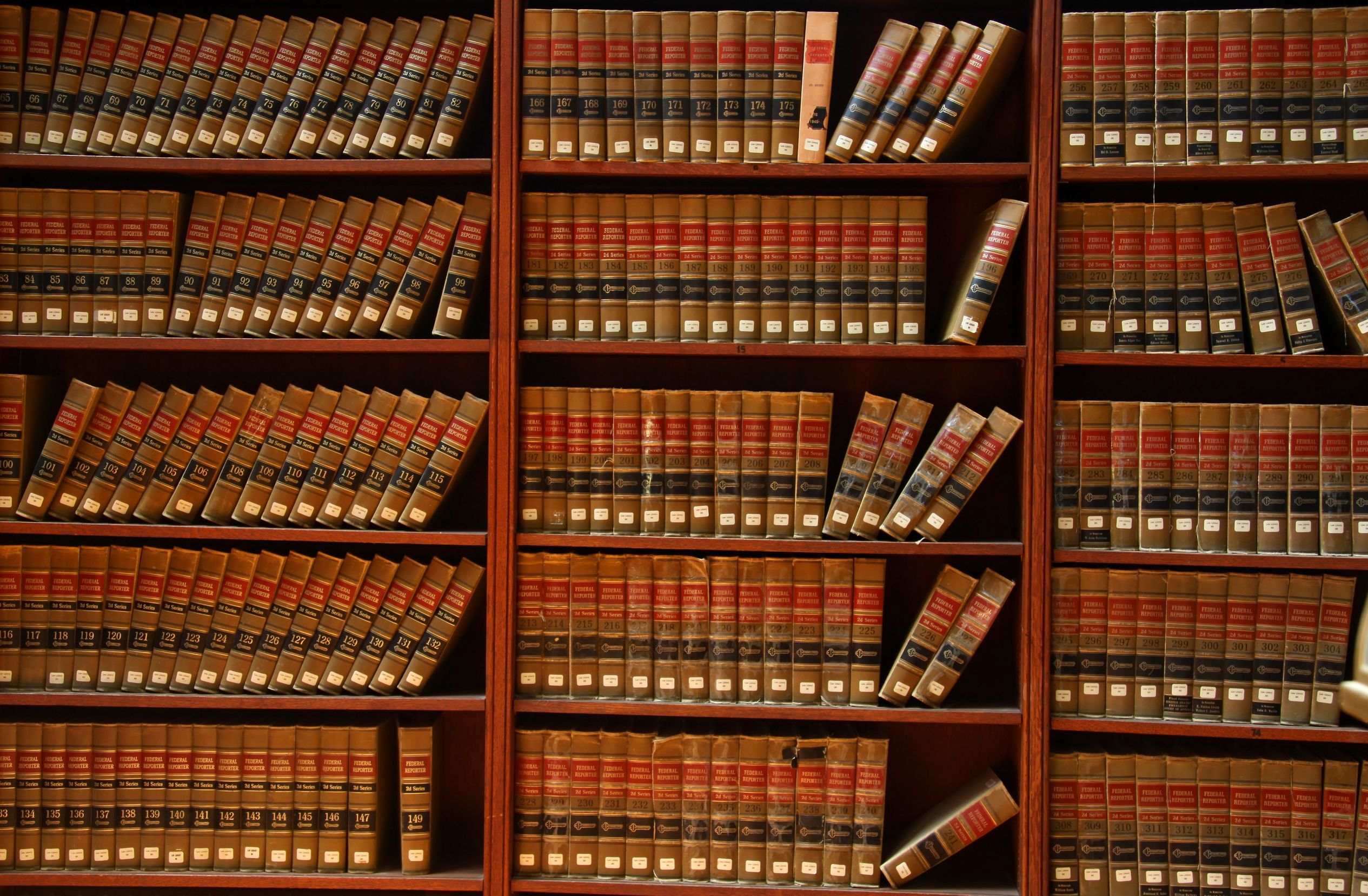 Choosing a Law School in Orange County