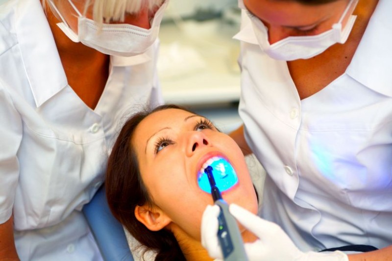 Advantages And Disadvantages Of Laser Periodontal Therapy In Pewaukee WI